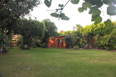 Jardín al aire libre en CasaGrande Posada Ejecutiva