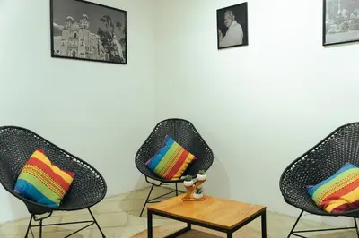 Zona de estar de Casa Don José: VIOLETAS Suite