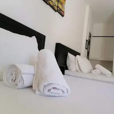 Standard Queen Room two beds n01