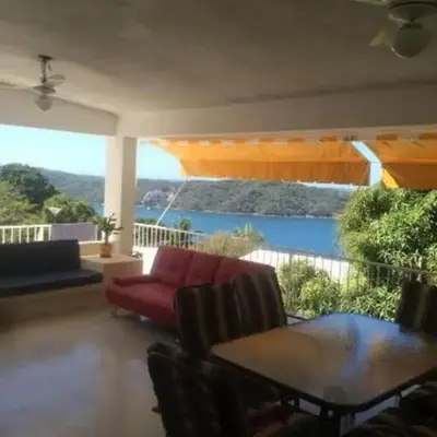 Hermosa Casa Lomas del Marques Diamante