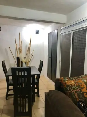 Zona de estar de lindo departamento independiente