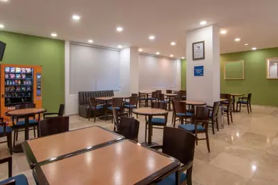 Zona de estar de One Coatzacoalcos Forum