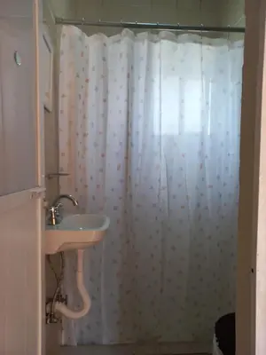 Un baño de Nice apartamento. 5 minutos del aeropuerto.