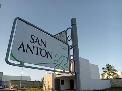 Certificado, premio, señal o documento que está expuesto en Hermosa Residencia junto al mar