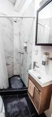 Un baño de C.-Habitación con baño privado / Centro de Coyoacan