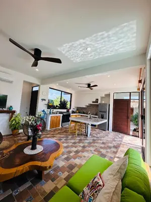 Zona de estar de Private Beach House in AguaBlanca Peaceful Getaway