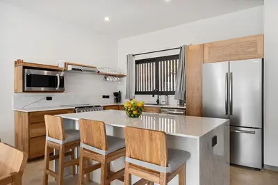 Una cocina o zona de cocina en Quiet La Punta Surf Villa