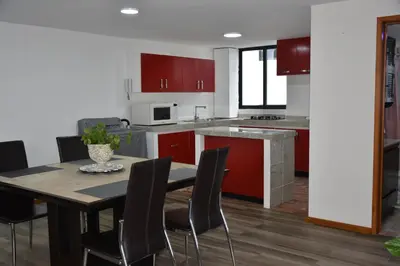Una cocina o zona de cocina en Departamento Aurora - Amplio Departamento Completo en Zona muy Tranquila de CDMX