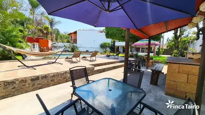 Plano de Finca Taino. Hermosa casa con alberca