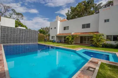 Piscina en o cerca de ¡Nueva! Bamboo La Guayaba (Alberca & Descanso)