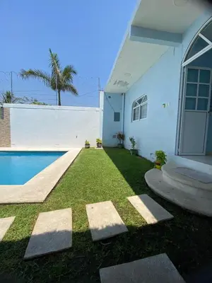 Piscina en o cerca de Casa Gaviota Casa Con Alberca y Palapa