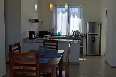 Una cocina o zona de cocina en Departamento Marsopas a 5 minutos a pie de Bahía Carrizalillo!!!4