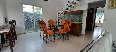 Zona de estar de Casa con alberca privada y agradable jardín