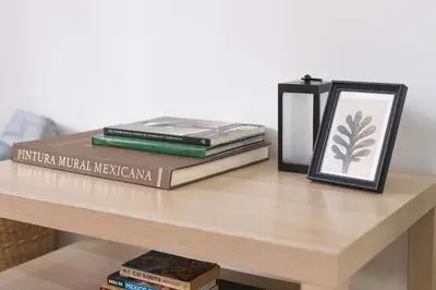 Biblioteca en el apartamento