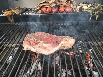 Barbacoa disponible para clientes en el apartamento