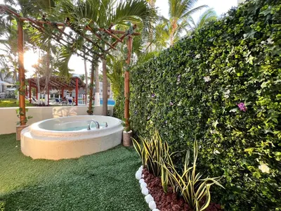 Jardín al aire libre en Depto acogedor en Acapulco Diamante - Sin daños por OTIS