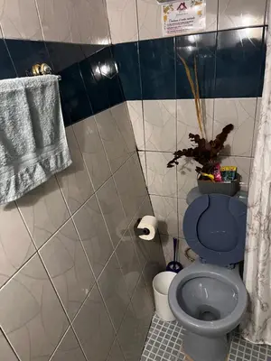 Un baño de Departamento de Cantera