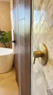 Un baño de TRASTEVERE