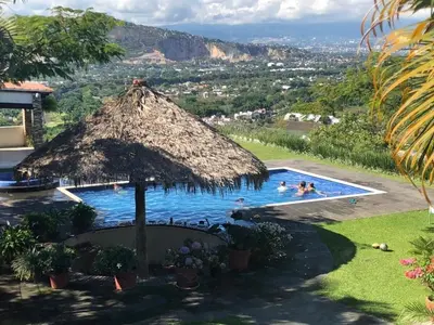 Piscina en o cerca de Casa Quinta Joselito
