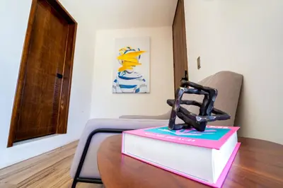 Plano de KUKO SUITES