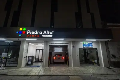 Plano de Hoteles Piedra Alta by De Los Perez
