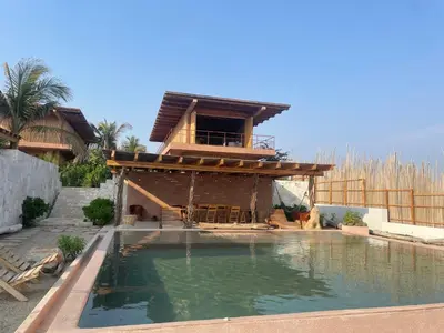 Piscina en o cerca de Increíble Casa frente a la playa