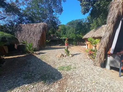 Jardín al aire libre en Casa Teepee