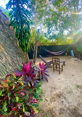 Jardín al aire libre en Casa Teepee