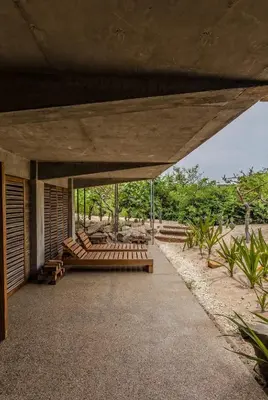 Jardín al aire libre en Casa María, cerca de Casa Wabi y Hotel Terrestre
