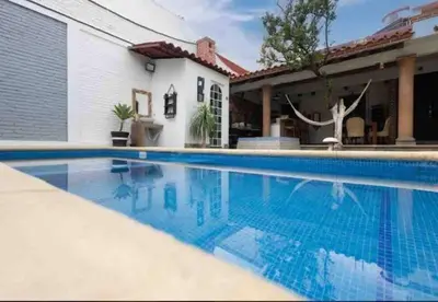 Piscina en o cerca de Linda casa céntrica c/alberca y jacuzzi
