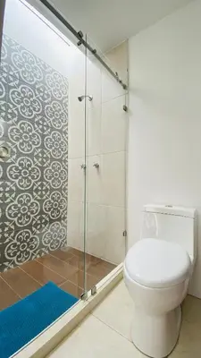 Un baño de Casa Sierra Negra