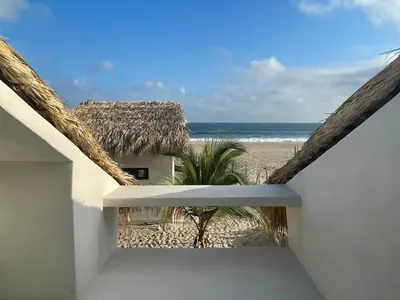 Vista general del mar o vista desde la villa