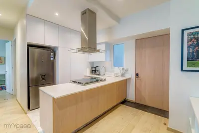 Una cocina o zona de cocina en Spacious & comfortable Apt. w/pool by mYYcasa P-2
