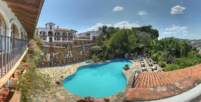 Piscina en o cerca de Casona Colonial de la Misión