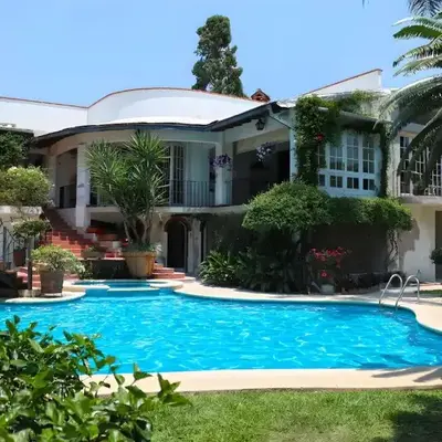 Villa de Lena