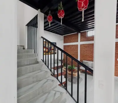 Plano de Hermosa casa del atardecer de Teques