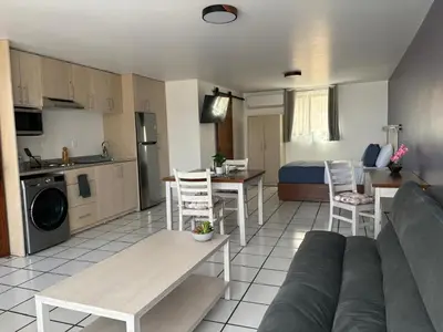 Una cocina o zona de cocina en El Encanto Lofts