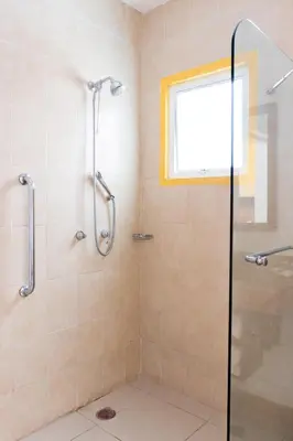 Un baño de Happy Express Hotel
