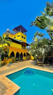Piscina en o cerca de Casa Colibri La Punta