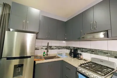 Una cocina o zona de cocina en Hermoso Apartamento para 2 personas, a 10 min en vehículo del Zócalo de Oaxaca
