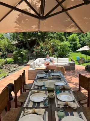 Zona de estar de Casa Nora Malinalco huerto con alberca climatizada