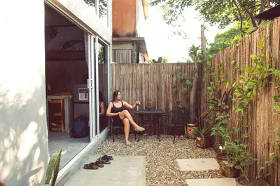 Jardín al aire libre en Casa Wil, La punta de Zicatela with wifi starlink