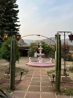 Jardín al aire libre en Sampaz