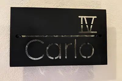 Certificado, premio, señal o documento que está expuesto en Castello di Carlo - Suite Carlo IV