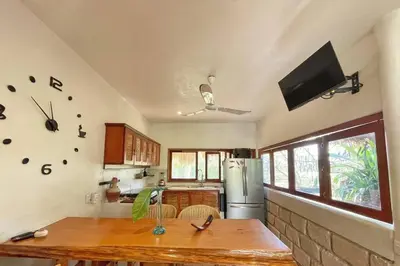 Una cocina o zona de cocina en Mangal Punta Zicatela
