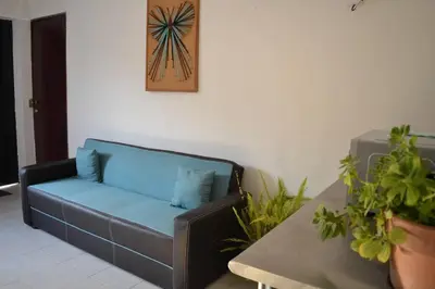 Zona de estar de Mini depa Cocoloft- a solo 1 cuadra de la playa