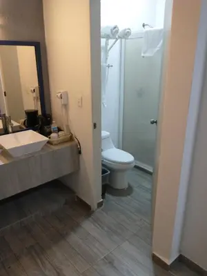 Un baño de Villa Salvatore