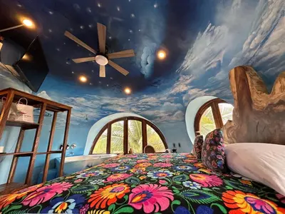 Cama o camas de una habitación en Beachfront Paradise Boutique Hotel - Alebrijes Jacuzzi Suits