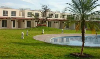 Piscina en o cerca de LA CASABONITA vistalberca AirA