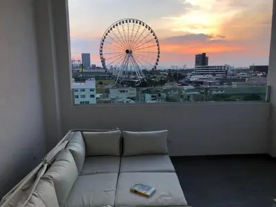 Zona de estar de Penthouse by Estrella de Puebla in Angelopolis